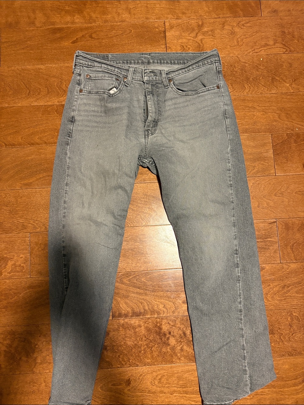 LEVIS JEANS